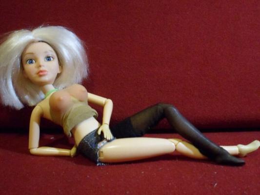 Sexy Doll Fetish Pose