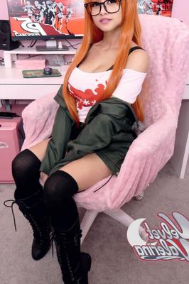 Velvet Valerina - Futaba Sakura