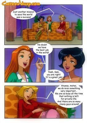 Totally Spies by Cartoon Valley