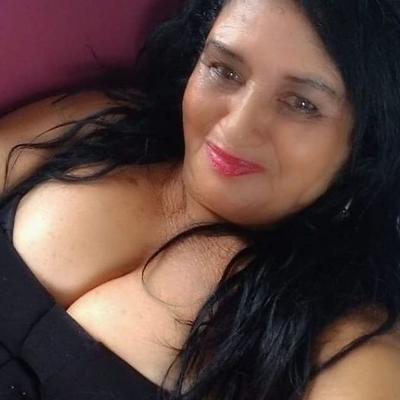 ABUELA SEXY GLORIA