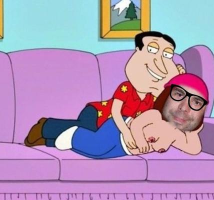 falsificações minhas como Meg Griffin e Hayley Smith