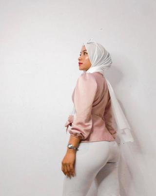 Minha Deusa Hijabi okyyloiviaa